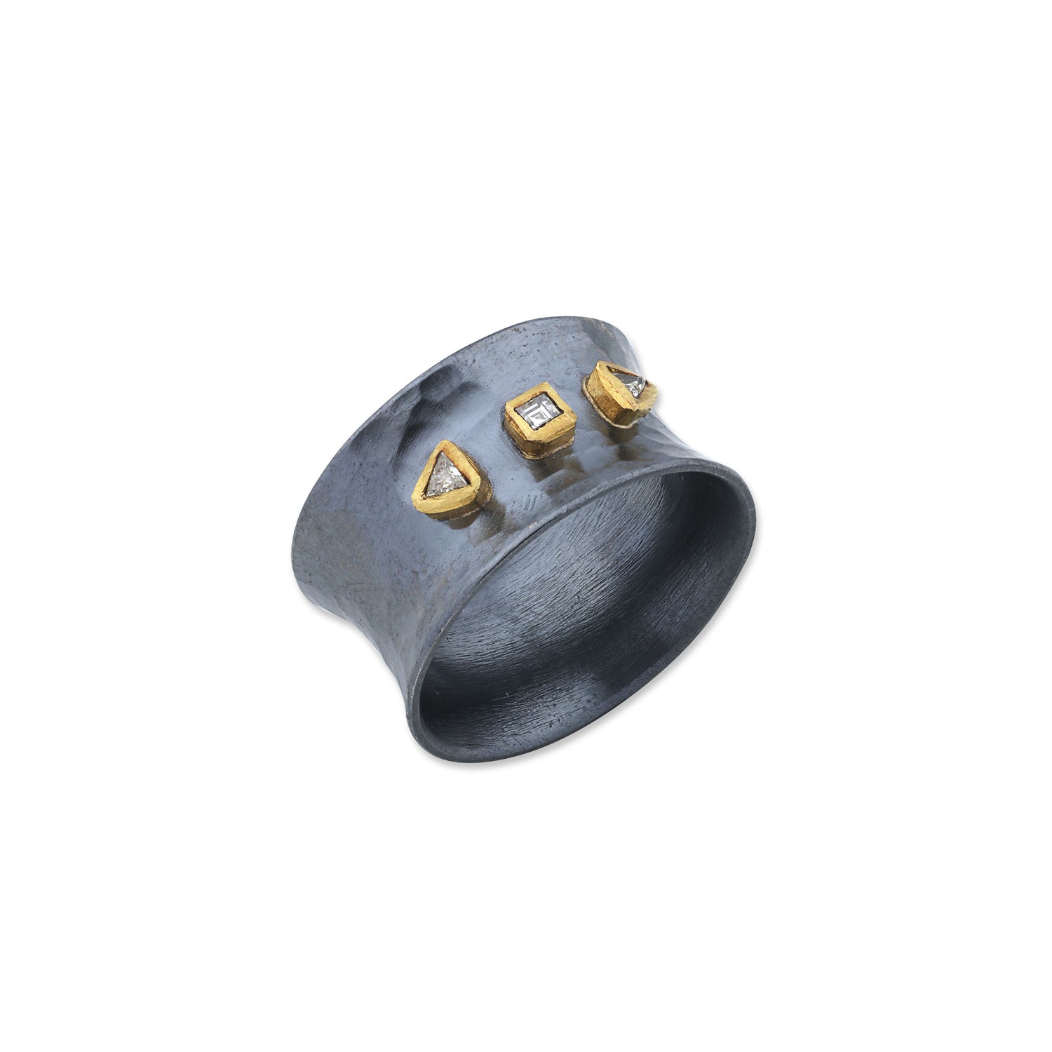 "Aurora" Diamond Hammered Band