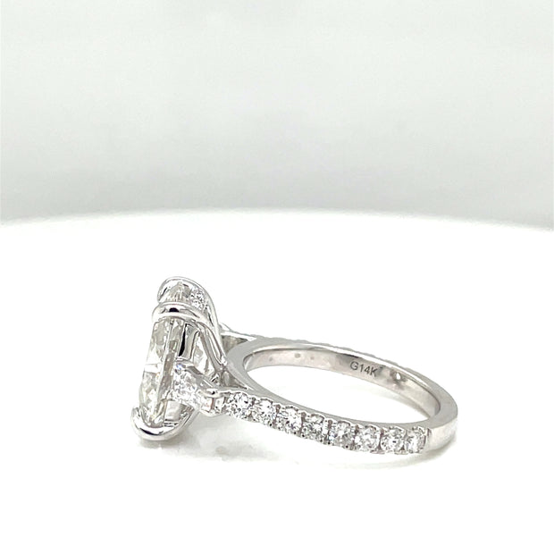 Diamond Engagement Ring