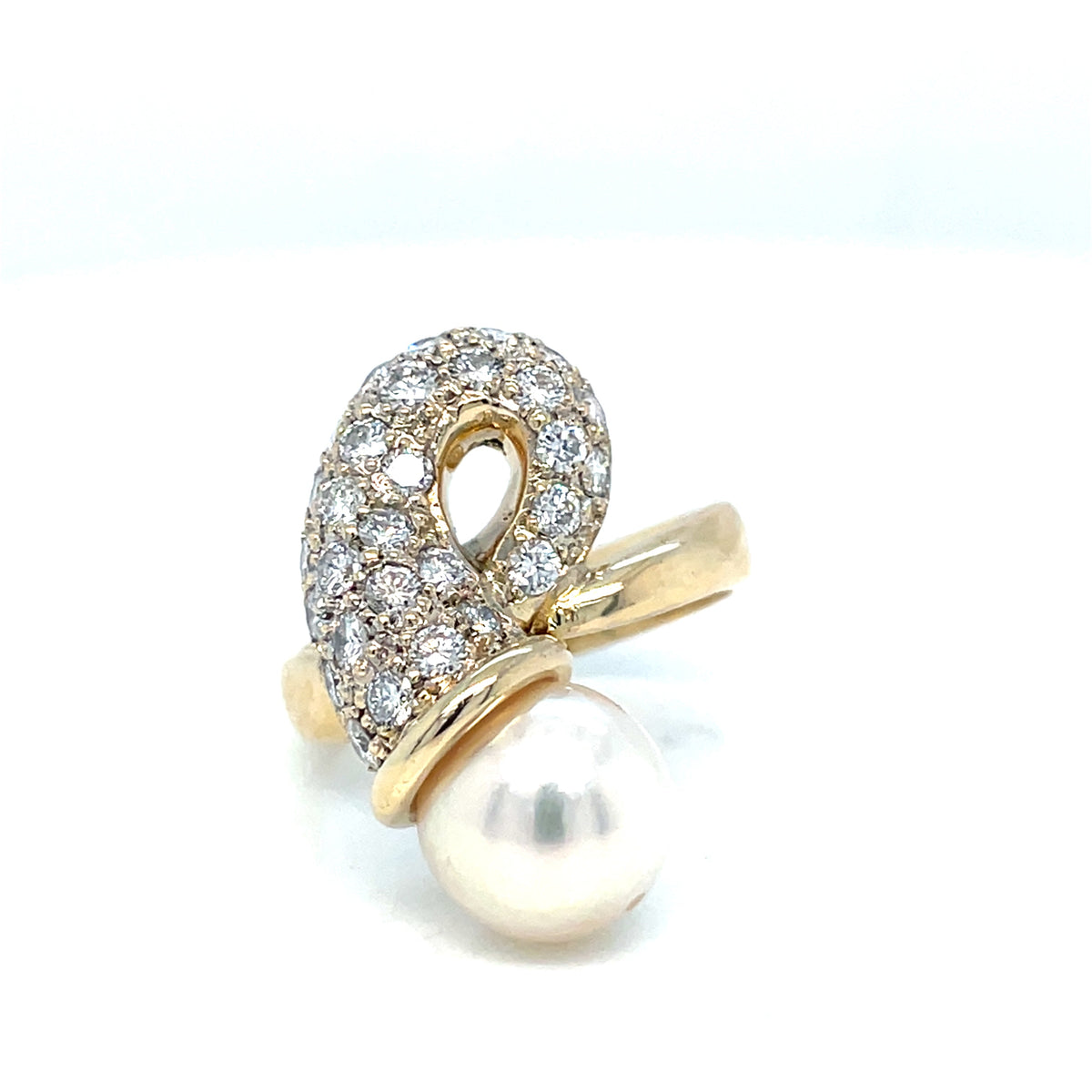 Estate pearl and diamond ring