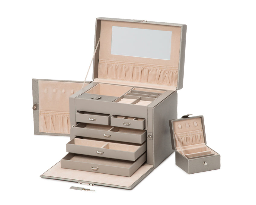 WOLF Heritage Belgrave Medium Jewelry Box - view 7