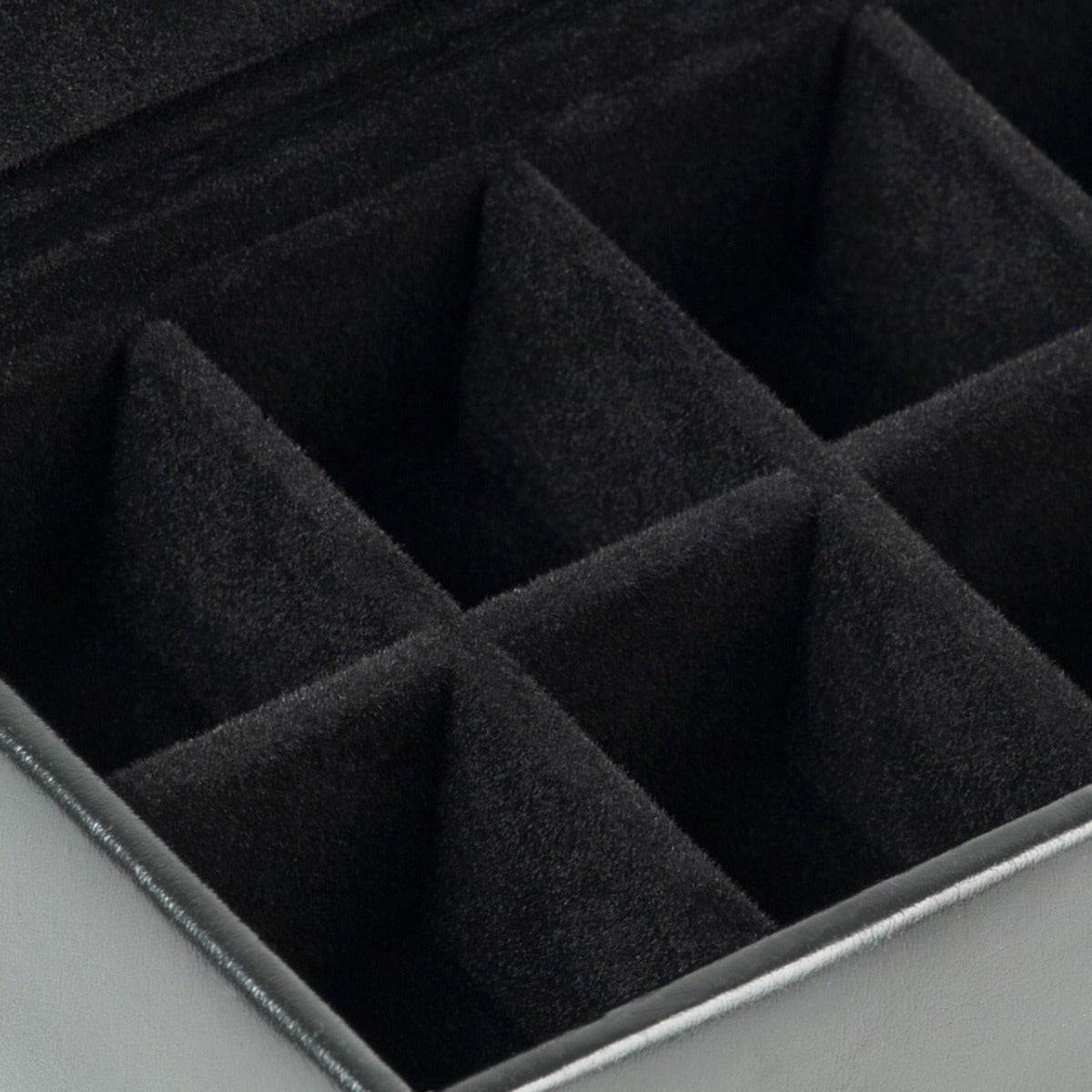 WOLF Heritage Belgrave 8 Piece Cufflink Box - view 4