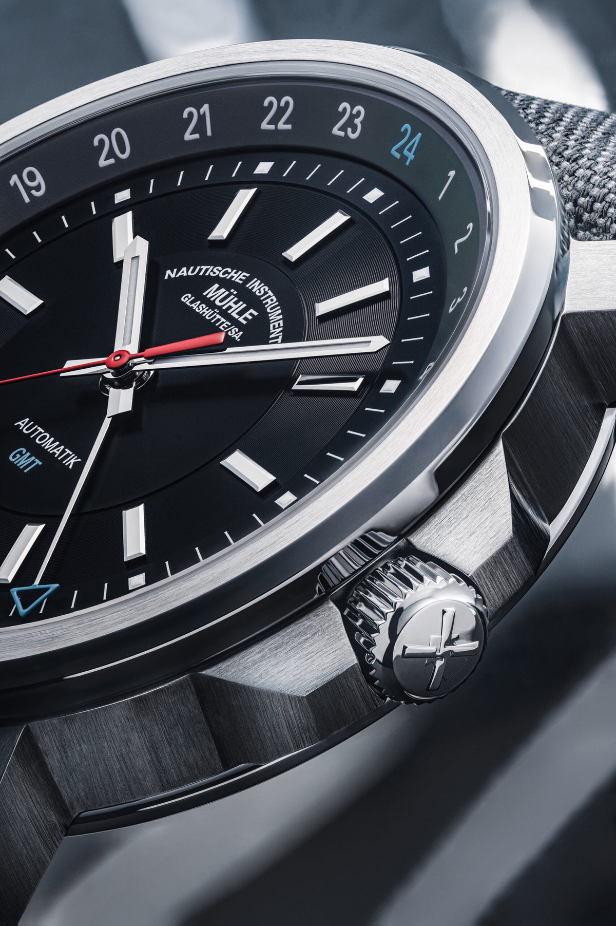 Mühle-Glashütte "29er Big GMT" Automatic in SS, Second Time Zone