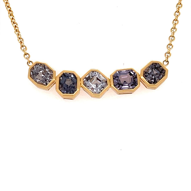 18 Karat Yellow Gold Garnet Necklace