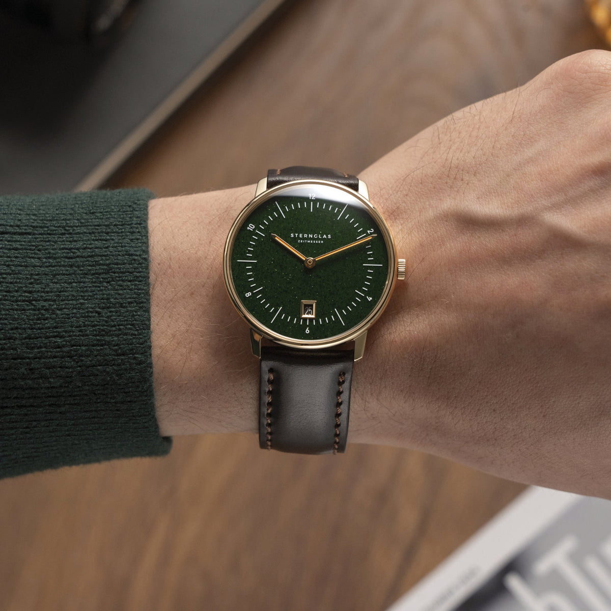 Sternglas "Naos Edition Aventurine" Quartz Watch in Gold-Tone, Dark Green Aventurine Dial