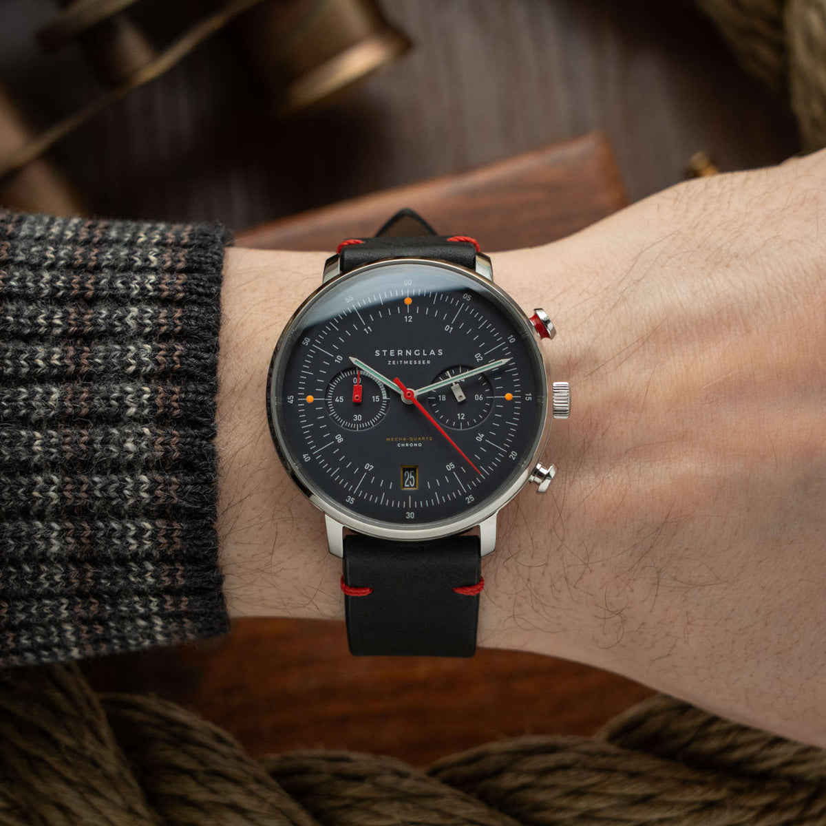 Sternglas "Hamburg Chrono Edition Neuwerk" Quartz Chronograph in Steel, Anthracite Dial