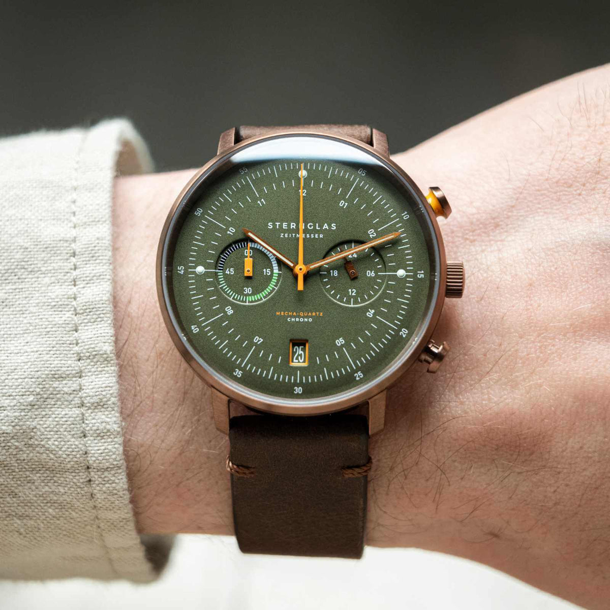 Sternglas "Hamburg Chrono" Quartz Chronograph in Bronze-Tone, Dark Green Dial