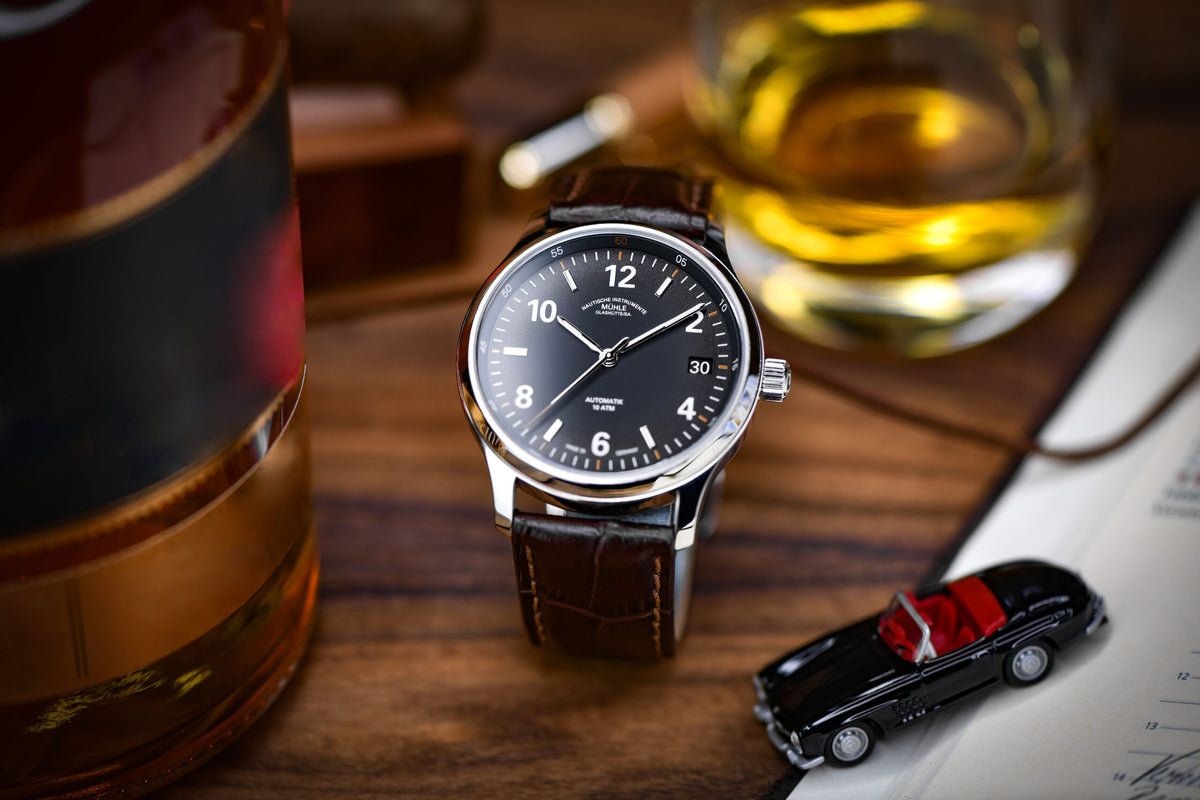 Mühle-Glashütte "Lunova Date" Automatic in SS, Black Dial