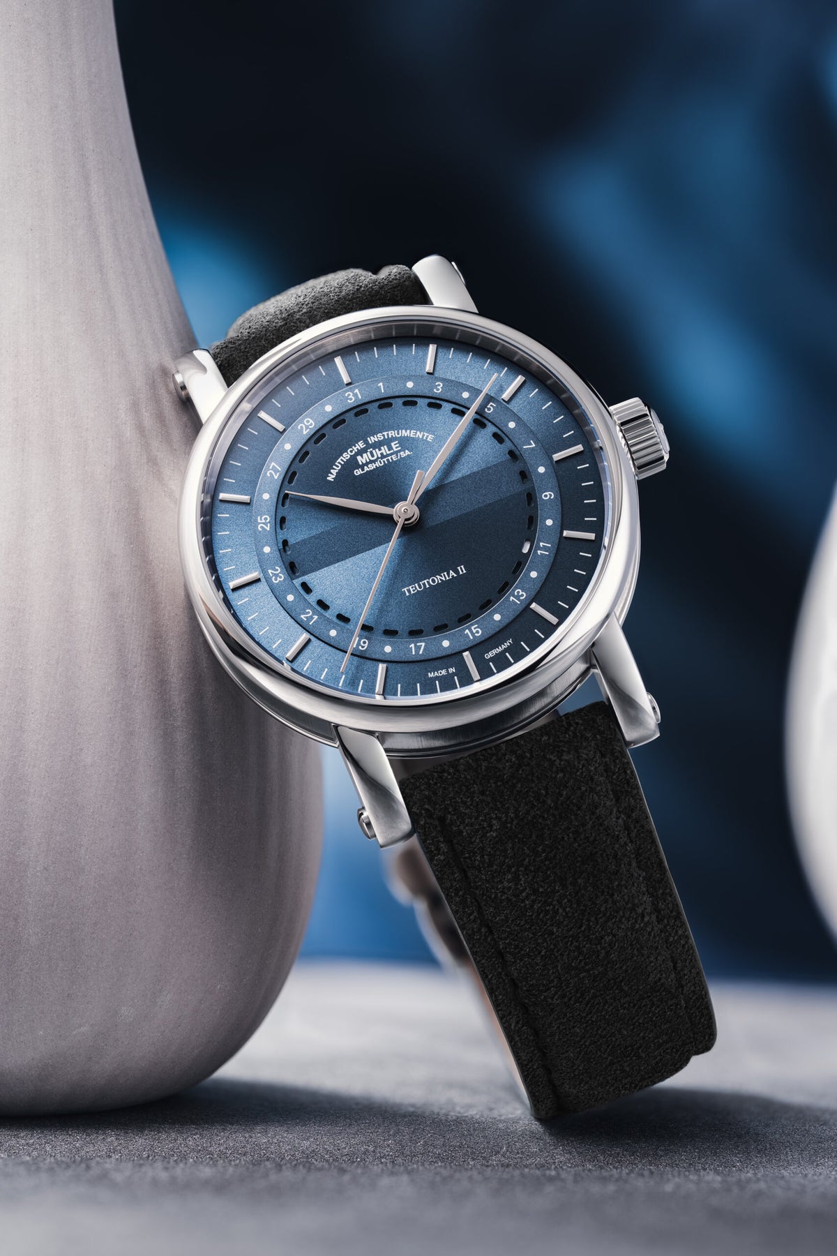 Mühle-Glashütte "Teutonia II Ring Date" Automatic in SS, Grey Blue Dial