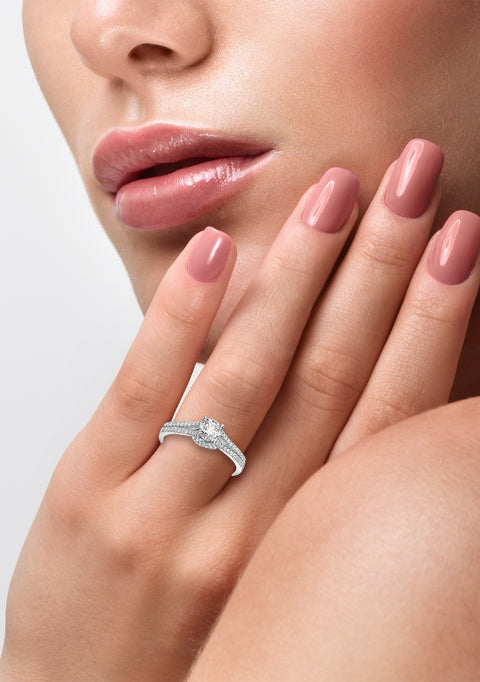 18 Karat White Gold Diamond Engagement Ring