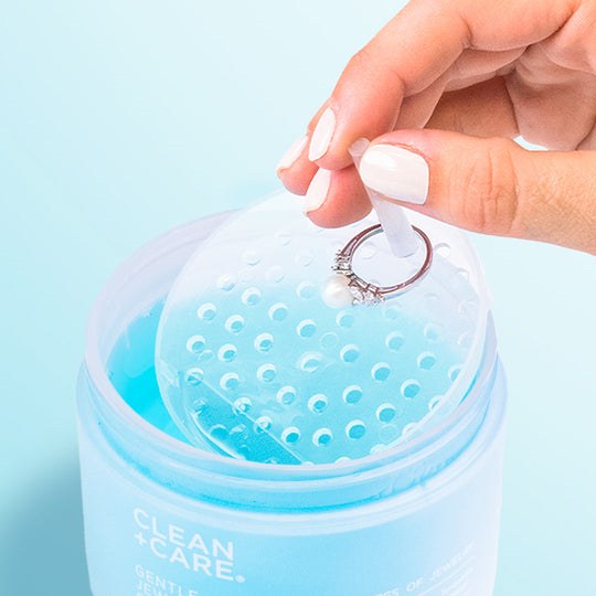 Gentle jewelry cleaner - view 2