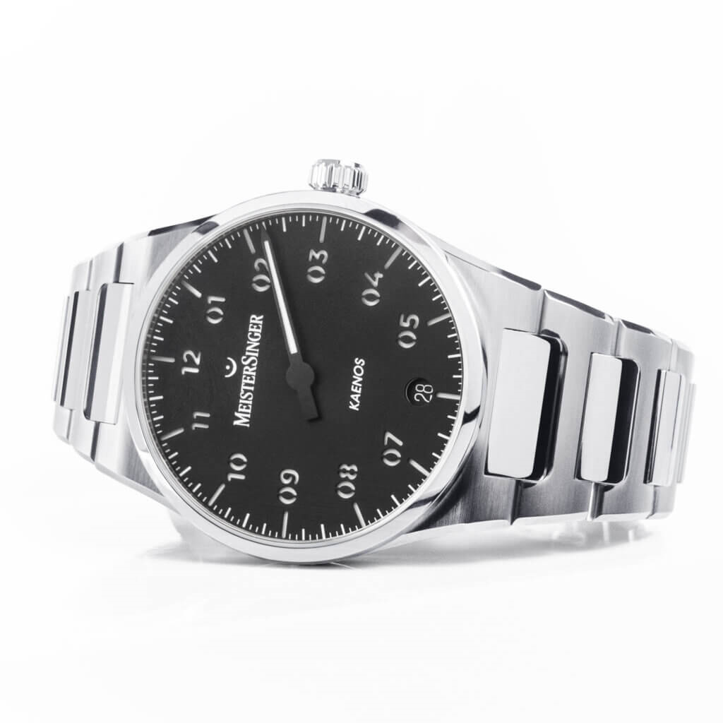 MeisterSinger Kaenos black dial, angled view