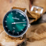 MeisterSinger Neo sunburst green lifestyle photo