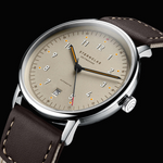 Sternglas Lumatik beige dial close-up